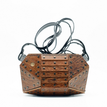Luksusowe torebki K.Paluch Wooden Bags to gwarancja jakości, uczciwego rzemiosła w duchu slow fashion.
